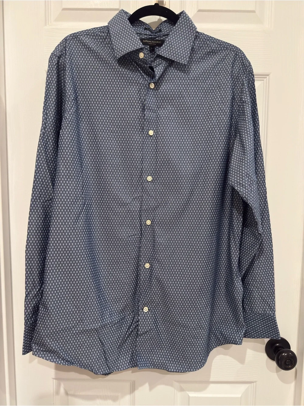 Banana Republic Patterned Button-Up Non-Iron Camden Fit Dress Shirt